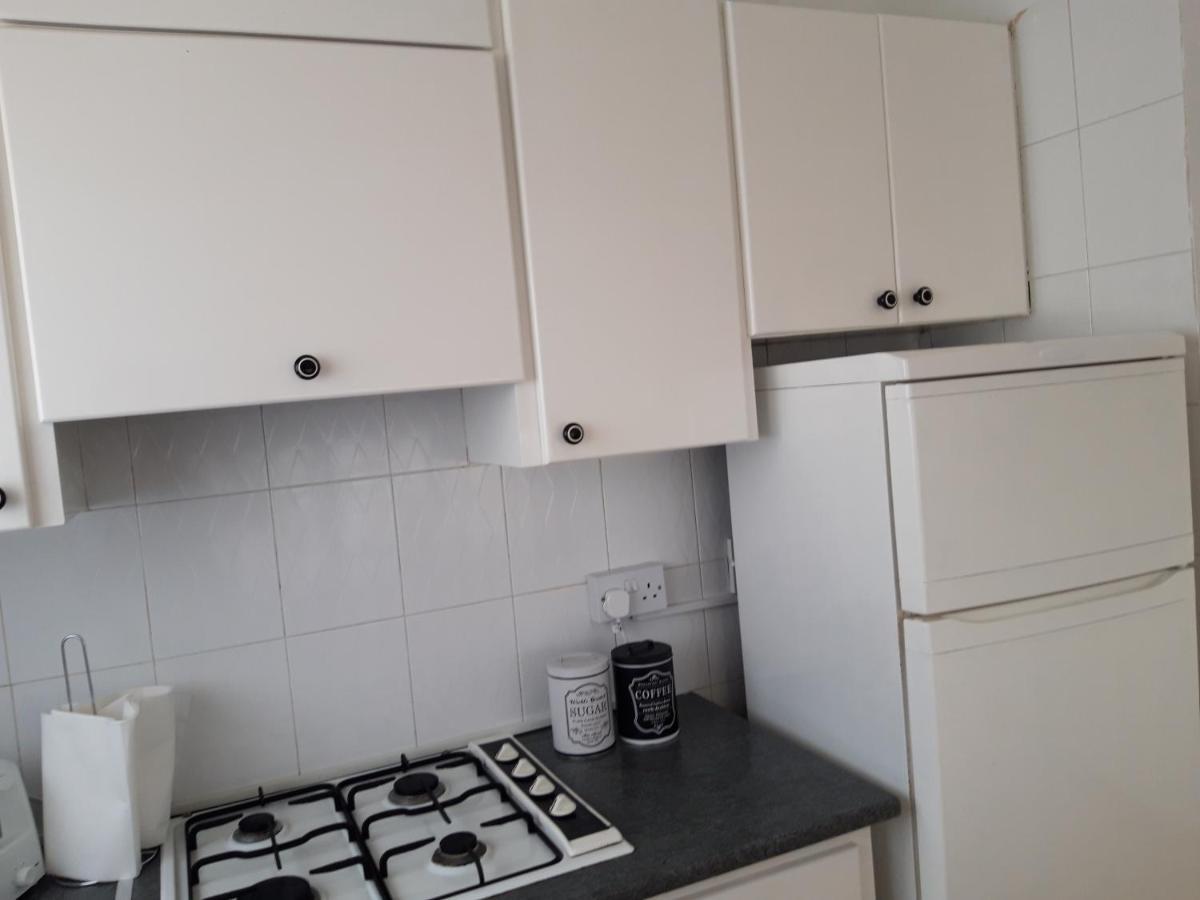La Veranda Sea View Apartments ลาร์นาคา ภายนอก รูปภาพ